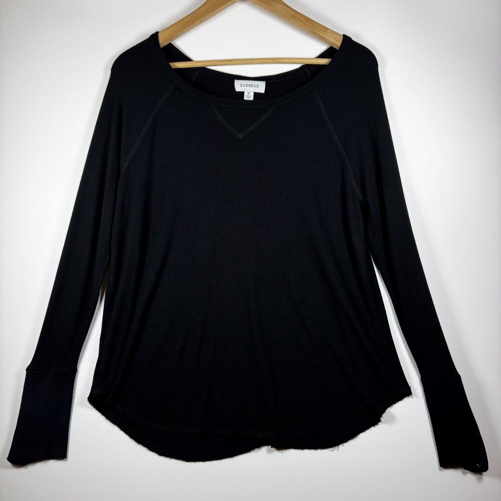 Evereve Top Womens Medium Black Long Sleeve Stretch Button Cuff Pullover‎ Ribbed